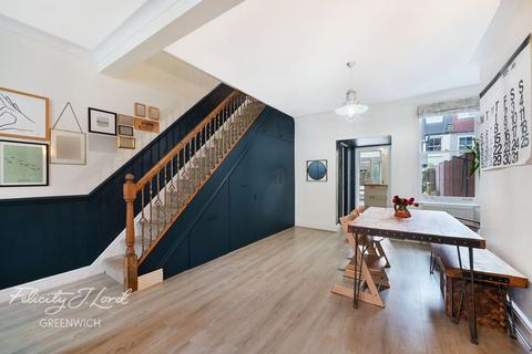 3 bedroom terraced house for sale, Azof Street, London, SE10 0EF