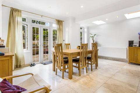 5 bedroom semi-detached house to rent, Derwent Road, London, N13
