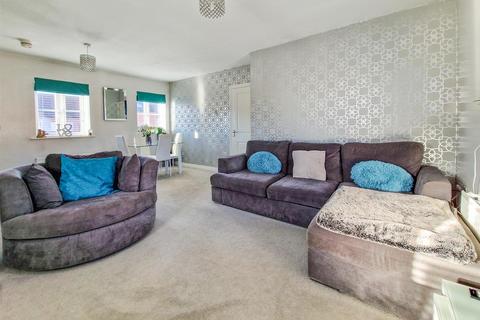 4 Hilton Close, Kempston, Bedford, MK42 7FT