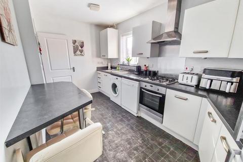 4 Hilton Close, Kempston, Bedford, MK42 7FT