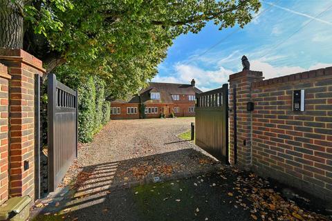 6 bedroom detached house for sale, Waltham Road, White Waltham, Maidenhead, Berkshire, SL6