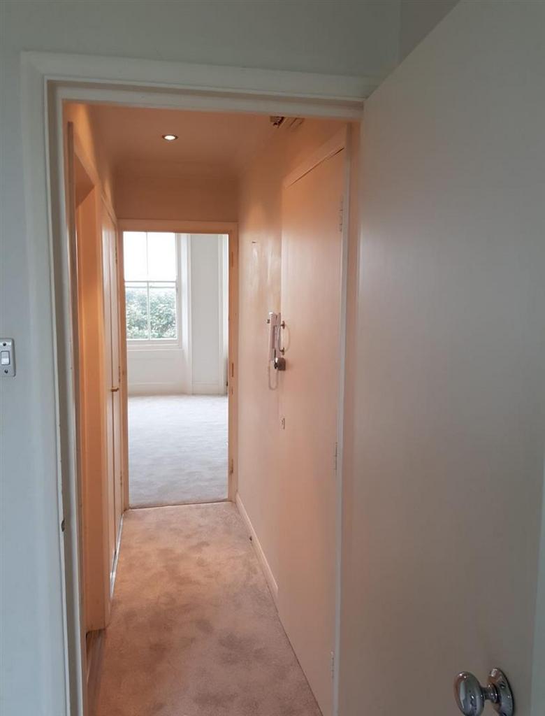 Hallway.jpeg