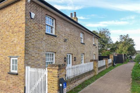 3 bedroom detached house for sale, Culvert Lane, Uxbridge, UB8