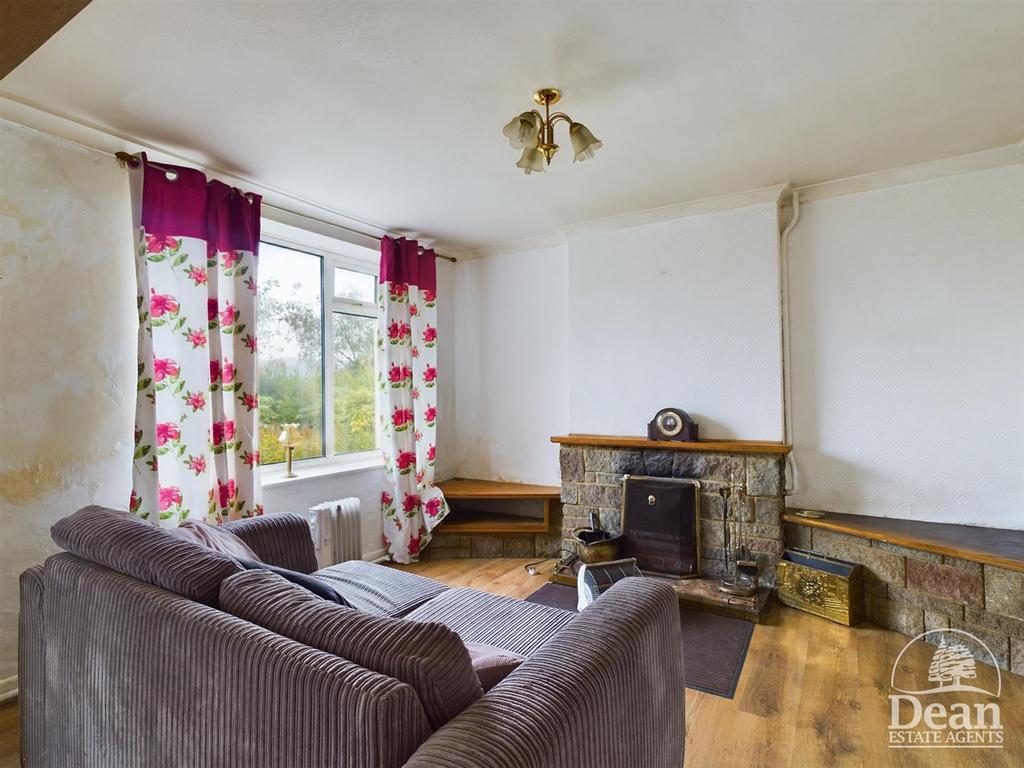 Morse Road, Drybrook 2 bed detached house for sale £275,000