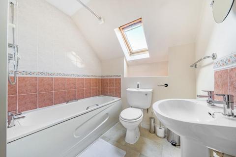 2 bedroom flat for sale, Witney,  Oxfordshire,  OX28