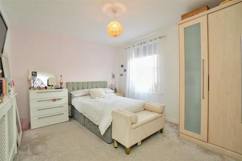 2 bedroom apartment for sale, Wilkinsons Court, Easingwold, York