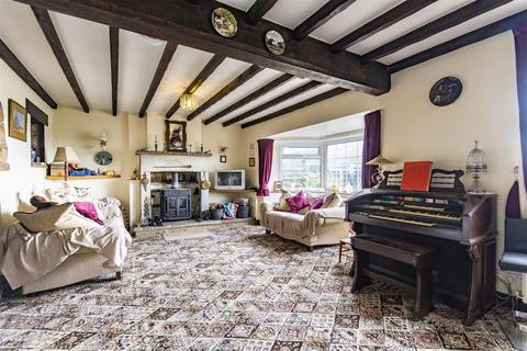 4 bedroom detached house for sale, Ashover Road, Ashover, Chesterfield