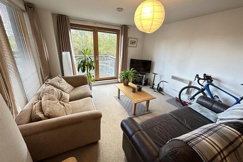 2 bedroom apartment for sale, Vallea Court, Green Quarter, Manchester