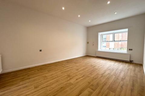 2 bedroom flat to rent, Sidwell Street, Central, Exeter, EX4