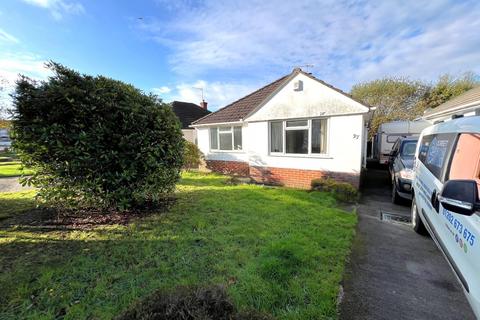 2 bedroom bungalow for sale, Hythe Road, Poole, BH15