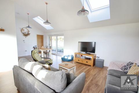 3 bedroom barn conversion to rent, Wick St Lawrence, BS24