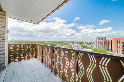 2 bedroom apartment to rent, 2 bed, 3rd floor, Egret, The Halcyon in Fresh Wharf
