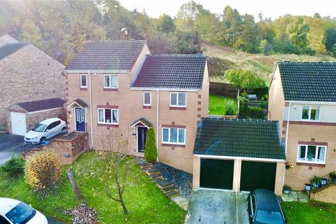 3 bedroom semi-detached house for sale, Applehurst Bank, Barnsley, S70