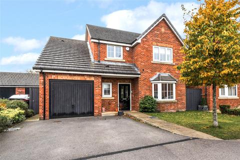 4 bedroom detached house for sale, Shayfield Drive, Carlton, Wakefield, West Yorkshire