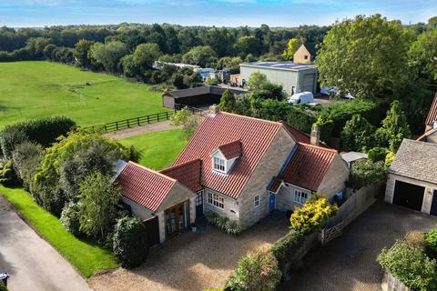 4 bedroom detached house for sale, Elm Cottage, Maxey