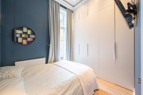 Flat 1, 35 Callcott Road, London, NW6 7EE