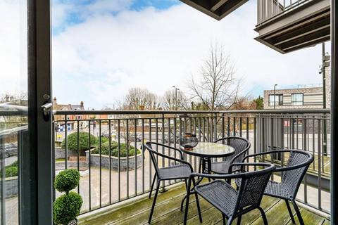 1 bedroom flat for sale, Brewery Lane, Twickenham, TW1