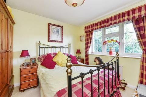4 Cowslip Close, Lindford, Bordon, GU35 0YF
