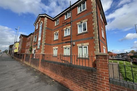 2 bedroom flat for sale, Denning Place, Clifton Swinton Manchester M27