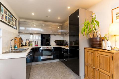 1 bedroom flat for sale, Atlas Way, Milton Keynes MK10