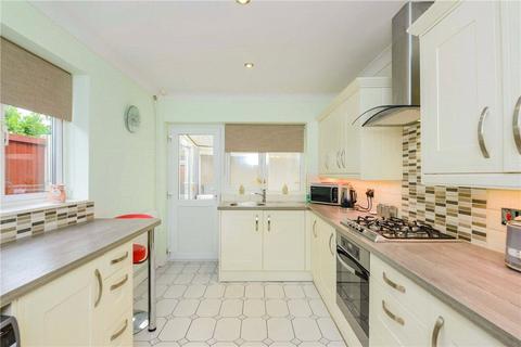 2 bedroom bungalow for sale, Park Way, Clacton-on-Sea, Essex