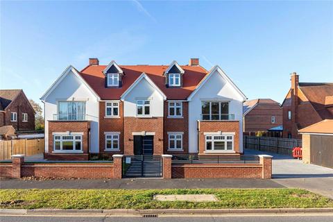 undefined, Shoppenhangers Road, Maidenhead, Berkshire, SL6