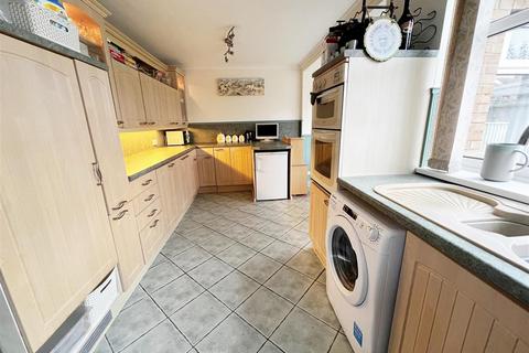 3 bedroom semi-detached house for sale, Christine Place, Scartho, Grimsby, N.E. Lincs, DN33 2JP