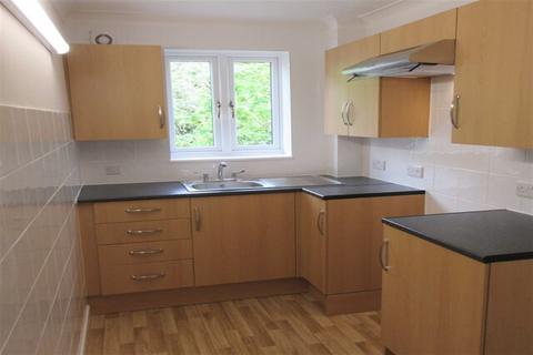 2 bedroom retirement property to rent, 32 Riverside Court, Station Road RH20