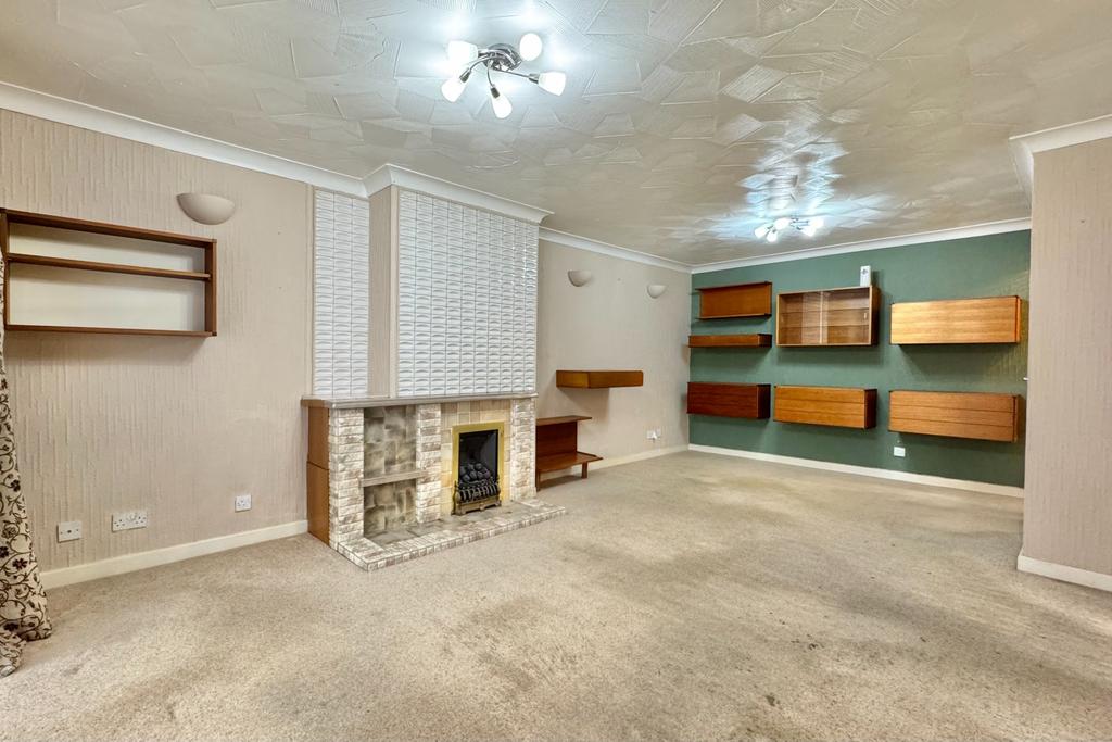 Living/Dining Room