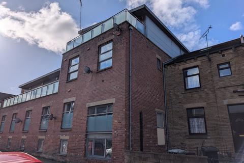 Farm to rent, City Court, 42 South Parade, Morley, Leeds, LS27