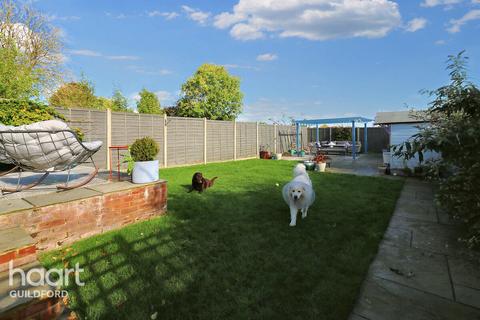 77 Northway, Stoughton, Guildford, GU2 9SG
