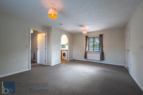 2 bedroom apartment to rent, Goldstraw Lane, Fernwood