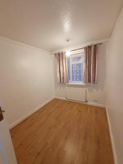 3 bedroom apartment for sale, Palmers Road, London N11