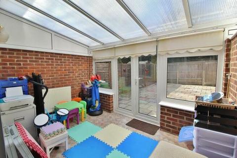 3 bedroom terraced house for sale, Sebastian Grove, Waterlooville