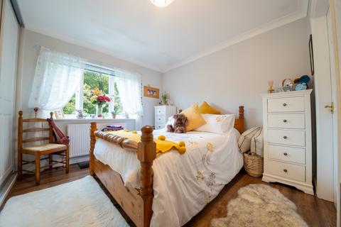 18d Abbey Lane Dell, Sheffield, S8 0BZ