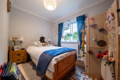 18d Abbey Lane Dell, Sheffield, S8 0BZ