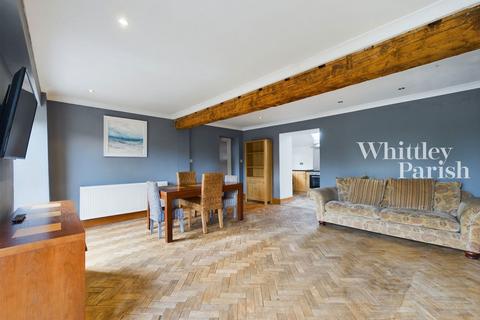 4 bedroom barn conversion for sale, Wymondham Road, Norwich NR16