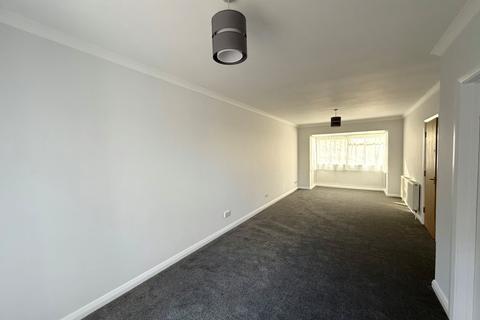 3 bedroom end of terrace house to rent, St. Stephens Road, Cheltenham, Gloucestershire, GL51