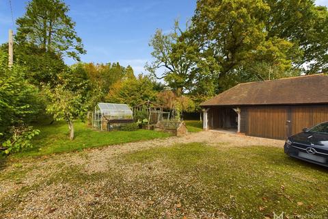 2 bedroom detached house for sale, Vicarage Lane, Hailsham BN27