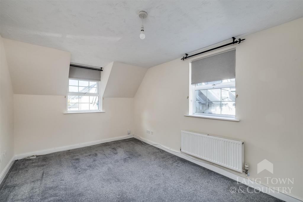 Temeraire Road, Plymouth PL5 1 bed apartment to rent £850 pcm (£196 pw)