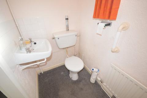 15 Bryn Meadows, Newtown, SY16 2DS