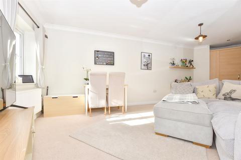 2 bedroom maisonette for sale, Payne Close, Crowborough, East Sussex