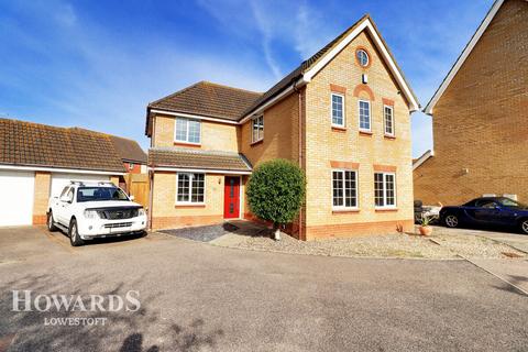 4 bedroom detached house for sale, Thixendale, Lowestoft