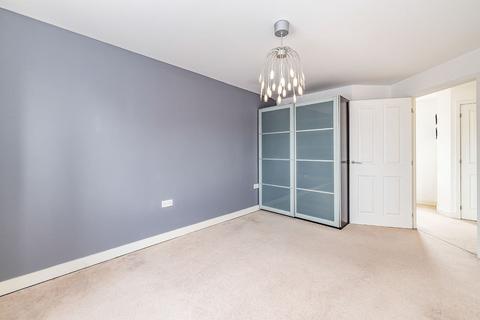 2 bedroom flat to rent, Baxter Road, Hertfordshire WD24