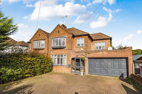 5 bedroom semi-detached house for sale, Midfield Way, Orpington