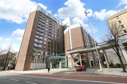 2 bedroom apartment for sale, Number One Bristol, Lewins Mead, Bristol, BS1