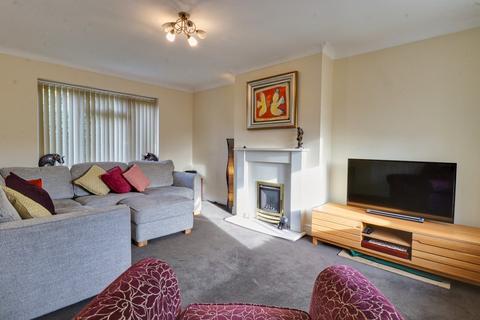 3 bedroom semi-detached house for sale, King Edward Avenue, Horsforth, Leeds, West Yorkshire, LS18