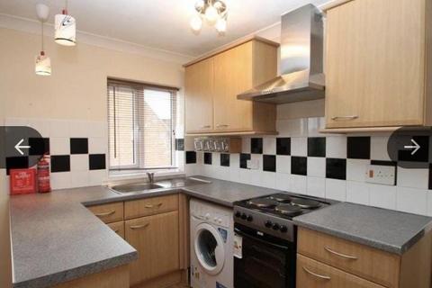 1 bedroom apartment for sale, Chiltern Avenue, High Wycombe HP12