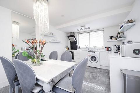 2 bedroom flat for sale, Hatton Garden, Holborn, London, EC1N