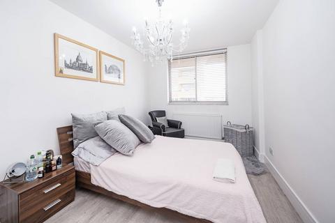 2 bedroom flat for sale, Hatton Garden, Holborn, London, EC1N